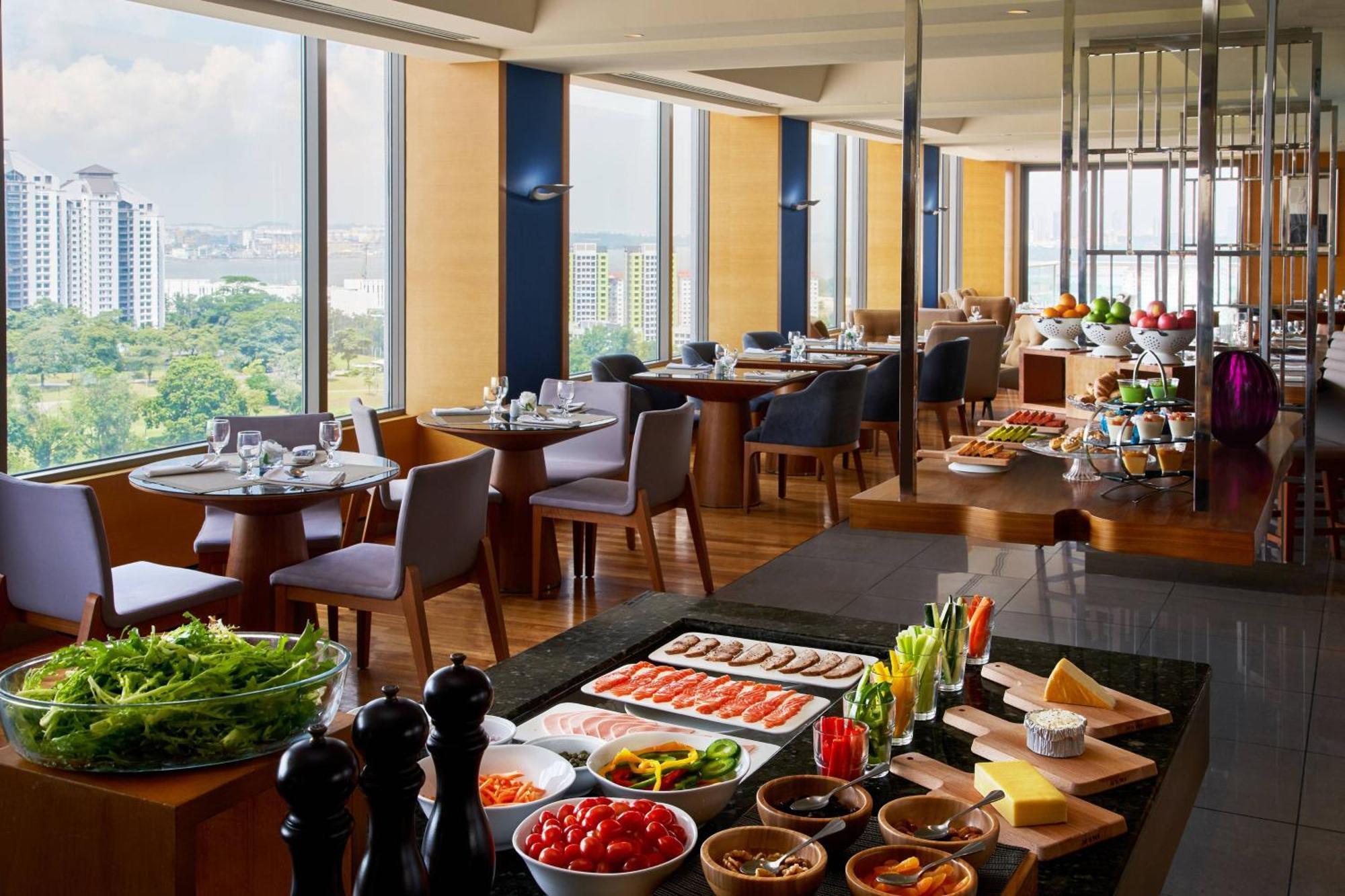 Renaissance Johor Bahru Hotel מראה חיצוני תמונה The Club Lounge at the Renaissance Hotel