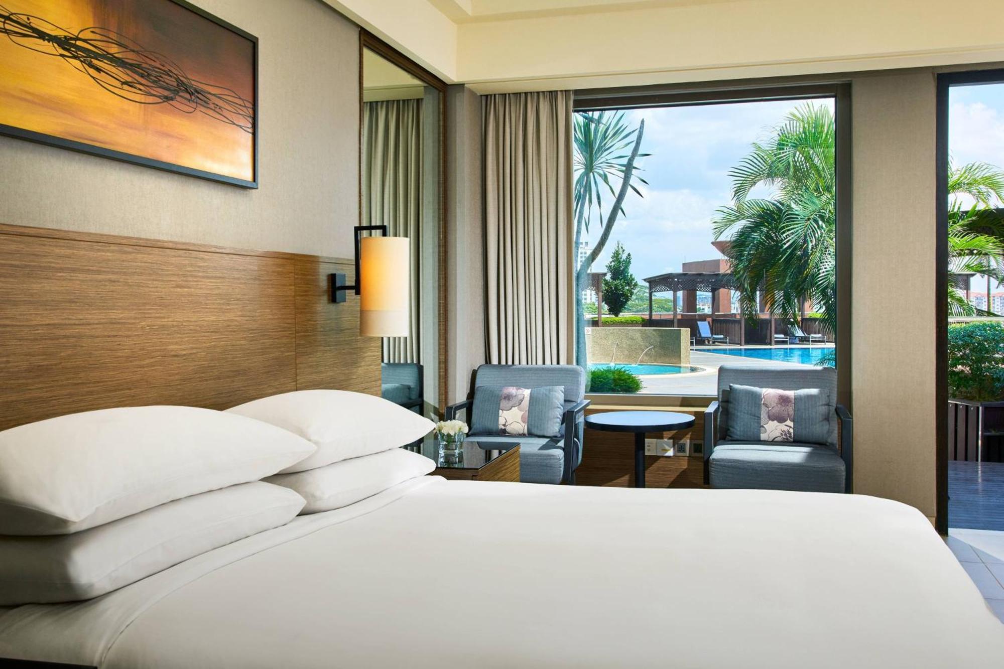 Renaissance Johor Bahru Hotel מראה חיצוני תמונה Deluxe Pool Access